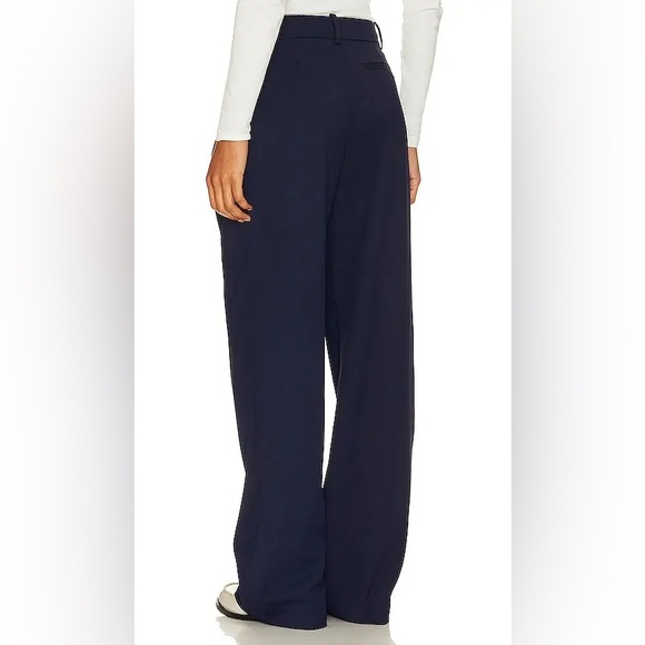 Beverly Hills x revolve Navy Blue Blazer with trousers - Picture 8 of 8